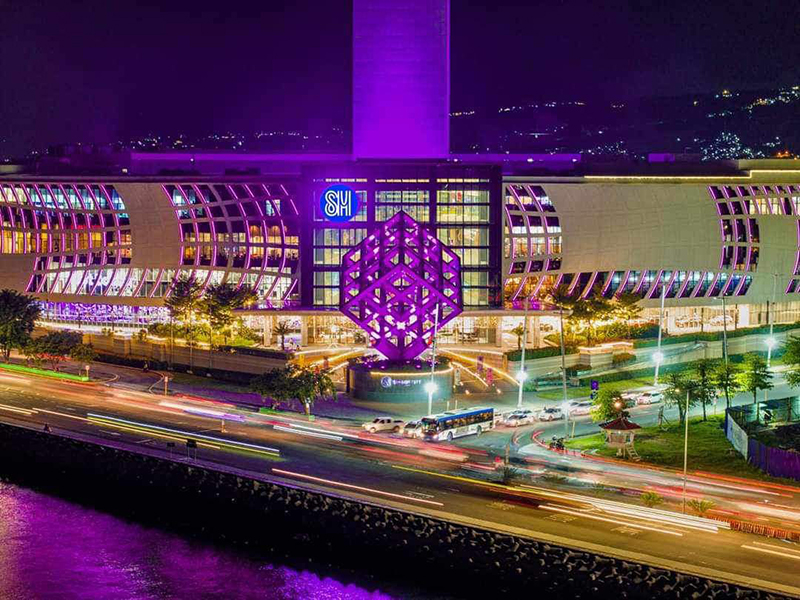 SM Seaside Cebu radiates in purple