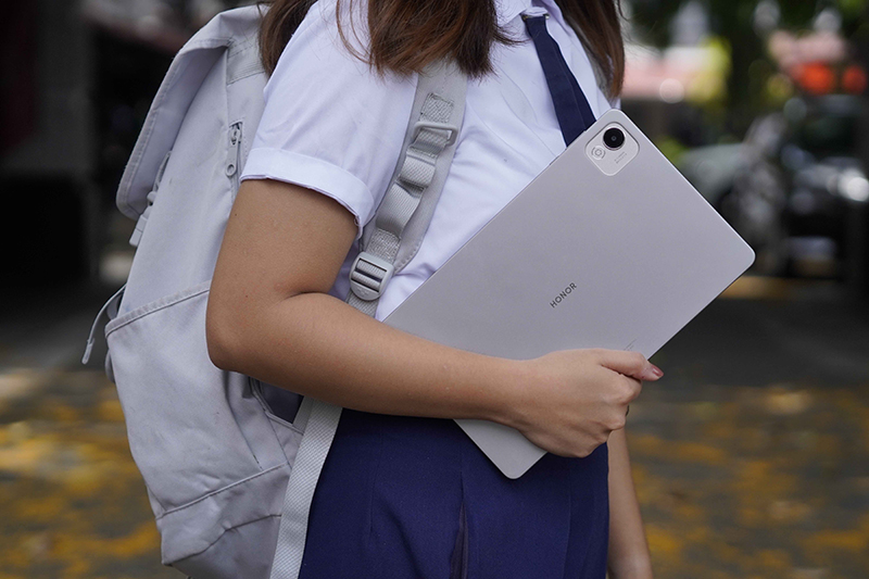 Perfect Back-to-School AI Tablet: HONOR Pad X9a is Now Available for Pre-order! HONOR Pad X9a is your AI Tablet