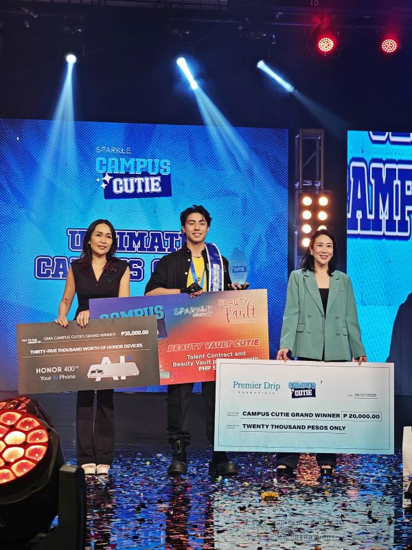 GMA Execs award Mad Ramos
