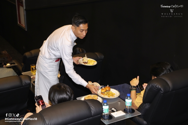 Wolfgangs Premiere Lounge