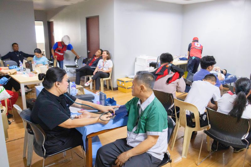 PNB Holdings Blood Donation Drive Lifesaver Health 3