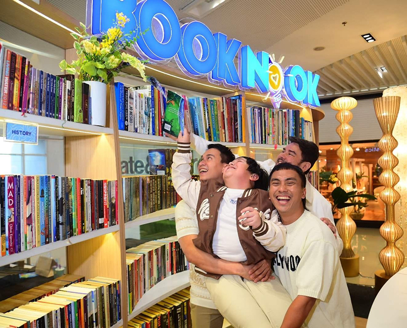 Book Nook empowers Filipinos through literacy, self-expression, and giving back 9 The cast of GMAs TV series My Guardian Alien L R Arnold Reyes Raphael Landicho Christian Antolin and Gabby Eigenmann back