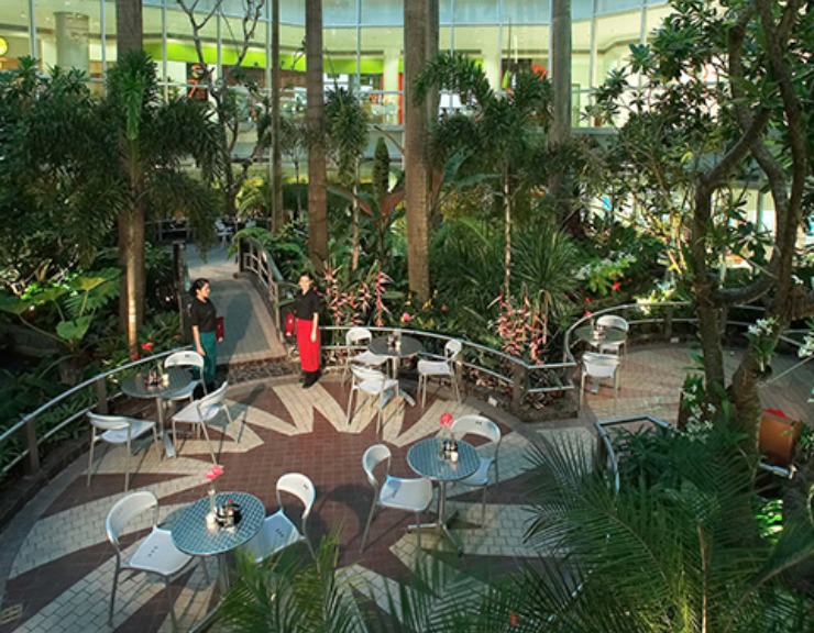 Green retreats at the City of Firsts oasis 04