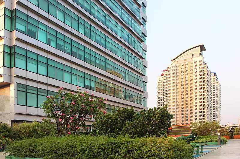 Green retreats at the City of Firsts topiary garden 02
