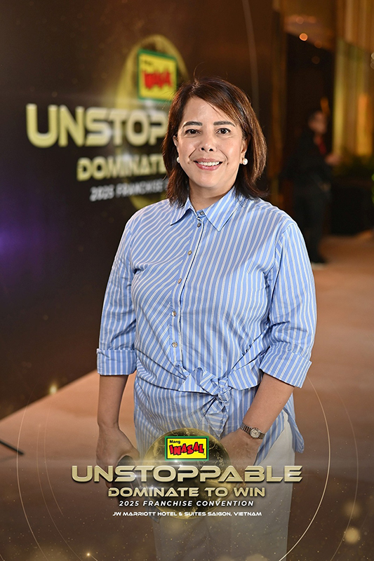 Sparking progress: How women leaders are moving Mang Inasal forward KELLY ABEDES 1